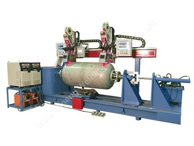 Màquina de soldadura circumferencial de cilindres de GNL de vehicles